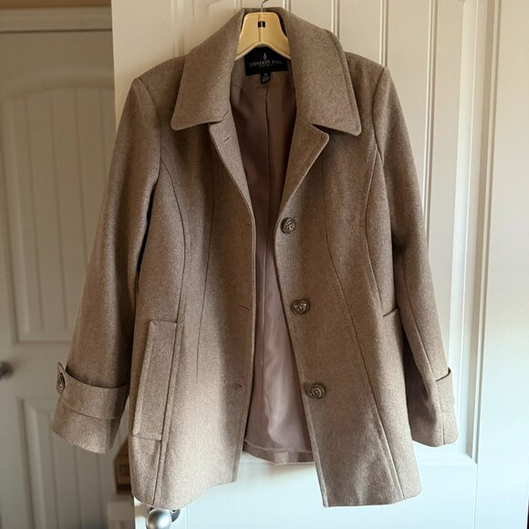 London Fog Wool Coat Tan Size M with Scarf NWOT - Picture 8 of 8